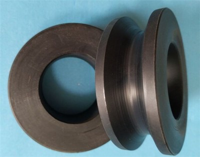 北京便攜式重型頂推滑道 自潤滑MGE耐磨板的瑰麗多彩應用與賽事策劃中的高效表現(xiàn)